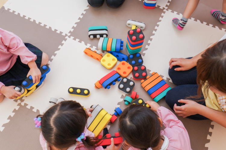 working parents, summer childcare
