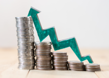 ONS, pay growth, record levels, high inflation, rates, wage cut, strikes, CEOs