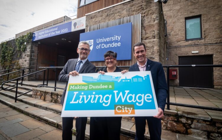 University of Dundee gains living wage accreditation