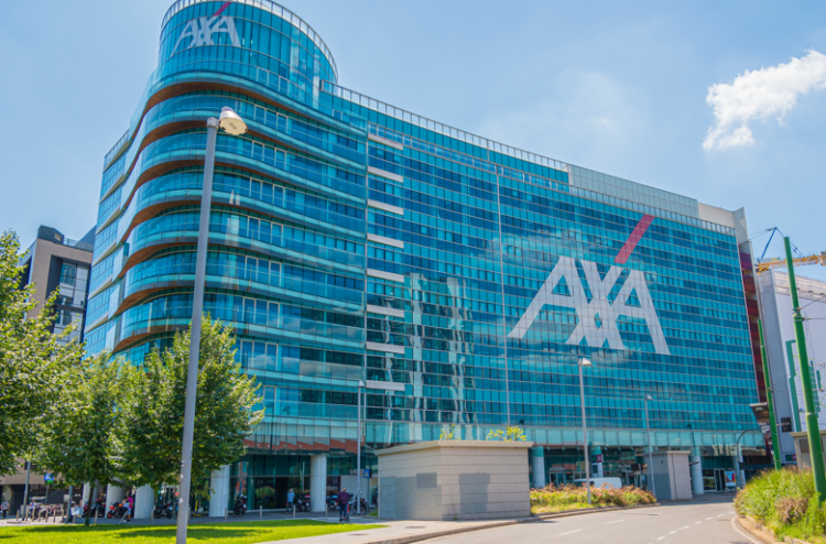 AXA