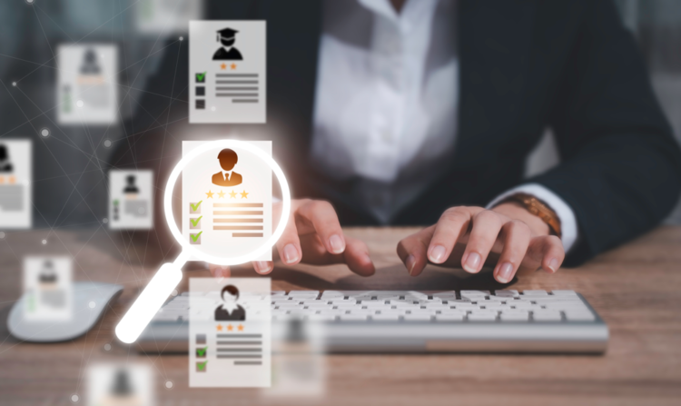 HR professional, recruitment, hire, pay, job, satisfaction